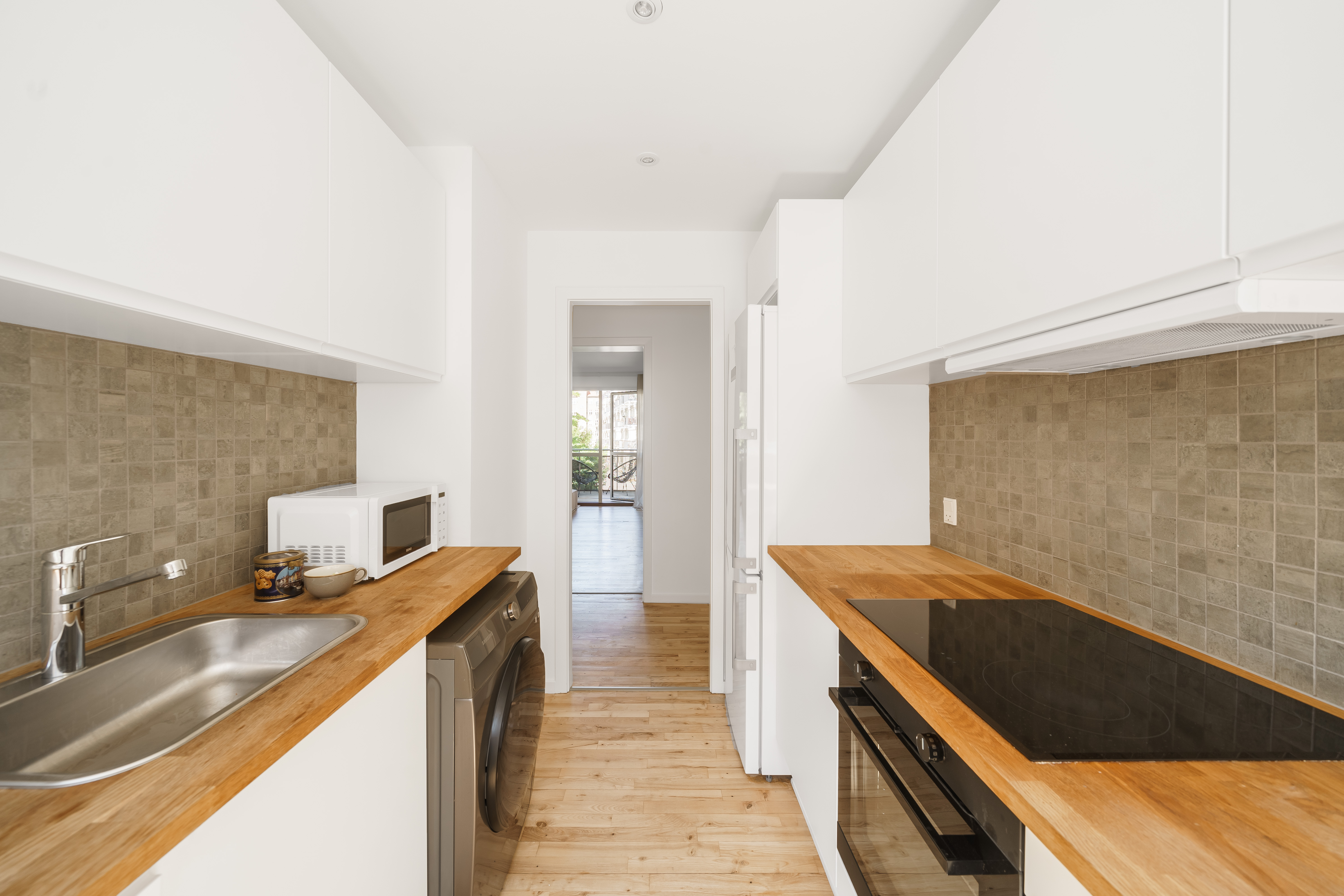 Fantastic 3-BR w/ balcony in Frederiksberg