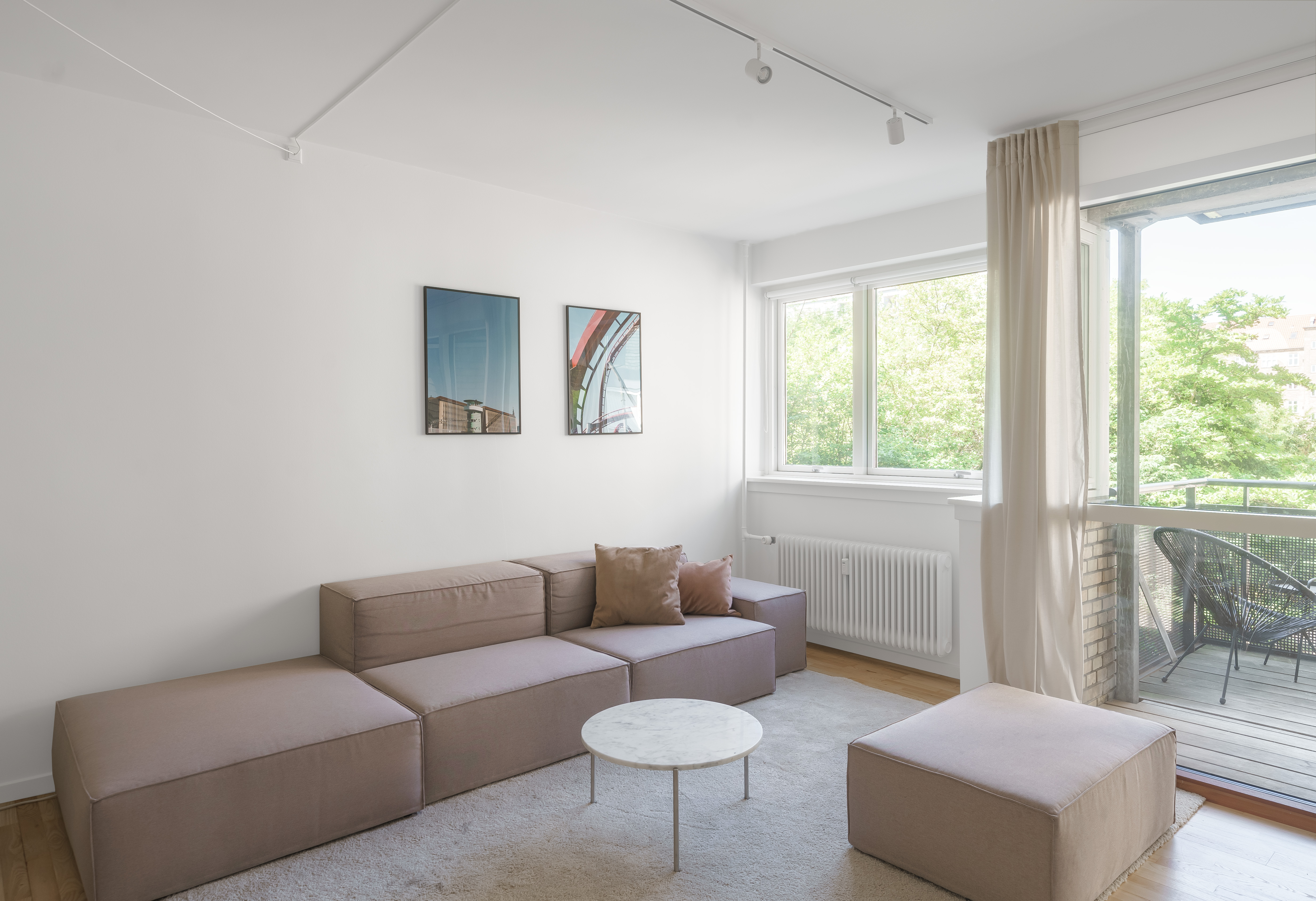 Fantastic 3-BR w/ balcony in Frederiksberg