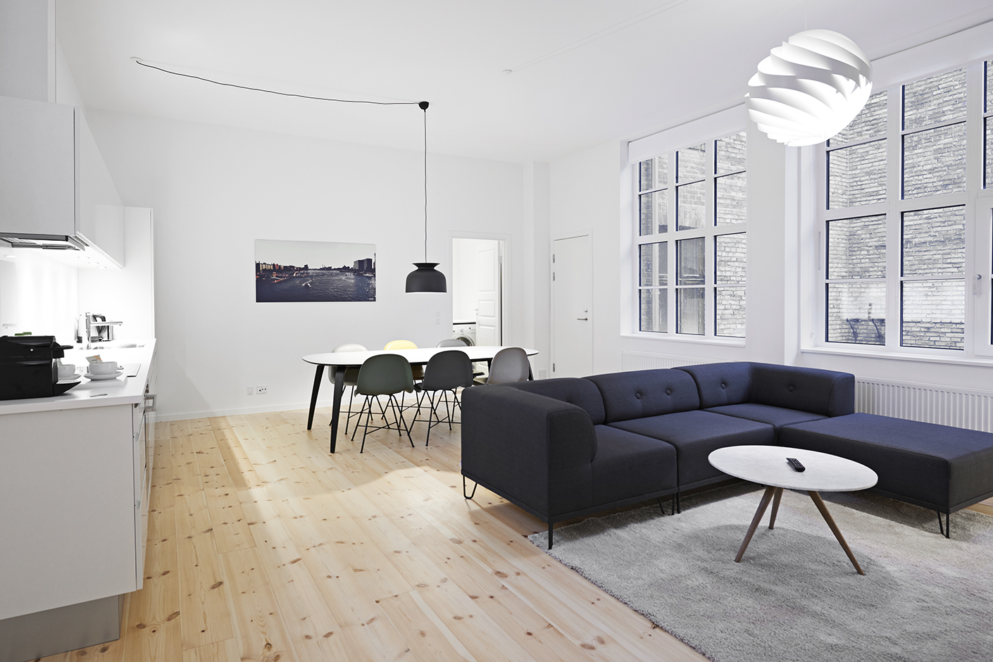 2-BR in central Østerbro w/ a terrace